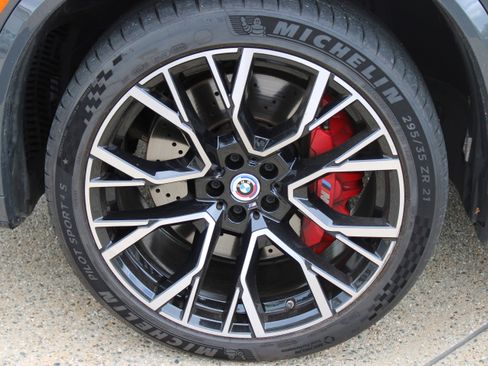 Used 2023 BMW X5 M w/ Competition Package image 10