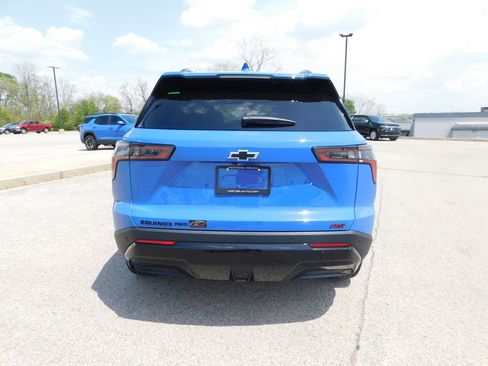 New 2026 Chevrolet Equinox RS w/ LPO, Floor Liner Package AWD/4WD image 4
