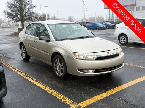 Used 2003 Saturn ION Level 3 w/ Travel Pkg image 1