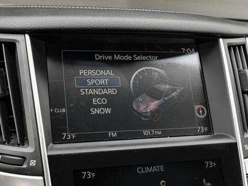 Used 2017 INFINITI Q60 3.0t w/ Premium Plus Package 3.0T image 30