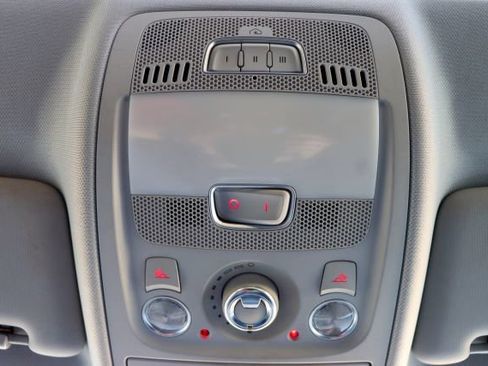 Used 2016 Audi A4 2.0T Premium w/ Convenience Plus Package image 39