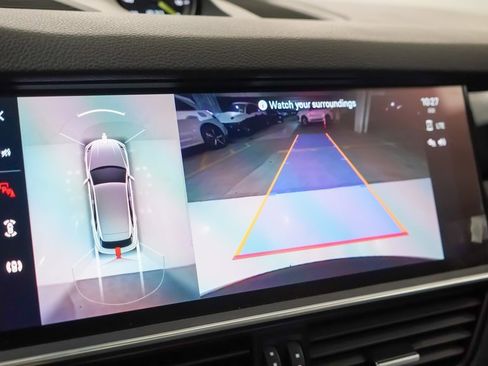 Certified 2023 Porsche Cayenne image 31