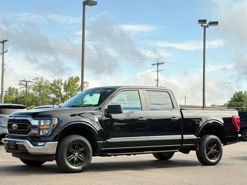 Used 2023 Ford F150 XLT w/ Trailer Tow Package AWD/4WD image 30