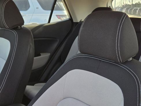 New 2026 Hyundai Venue SEL image 16