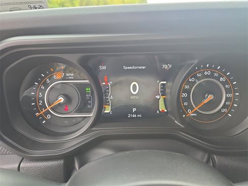 Used 2025 Jeep Wrangler Unlimited Rubicon 392 image 16