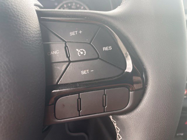Used 2021 Jeep Renegade Latitude AWD/4WD image 29