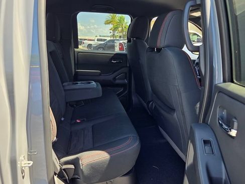 Used 2024 Nissan Frontier PRO-4X w/ Off-Road Protection Package AWD/4WD image 16