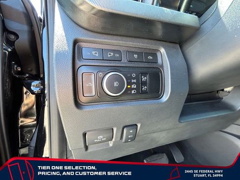 Used 2023 Ford F250 Platinum AWD/4WD image 27
