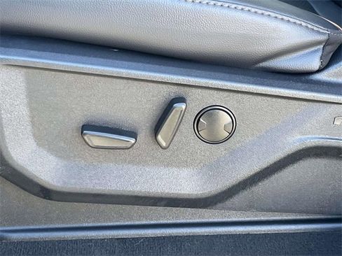 Certified 2025 Ford F250 Lariat w/ Lariat Ultimate Package image 16