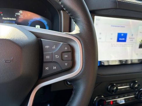 New 2025 Ford Bronco Badlands image 14