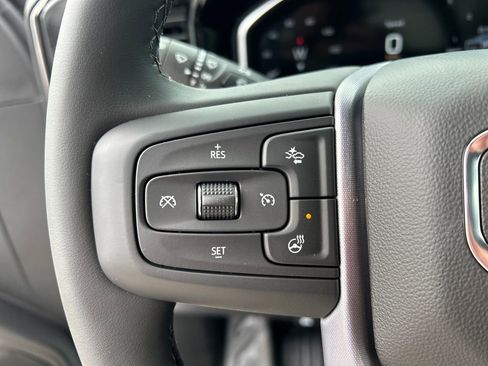 New 2026 GMC Sierra 3500 SLE w/ SLE Convenience Package image 16