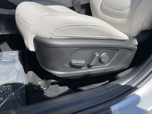 Used 2024 Hyundai Tucson SEL w/ Convenience Package image 8