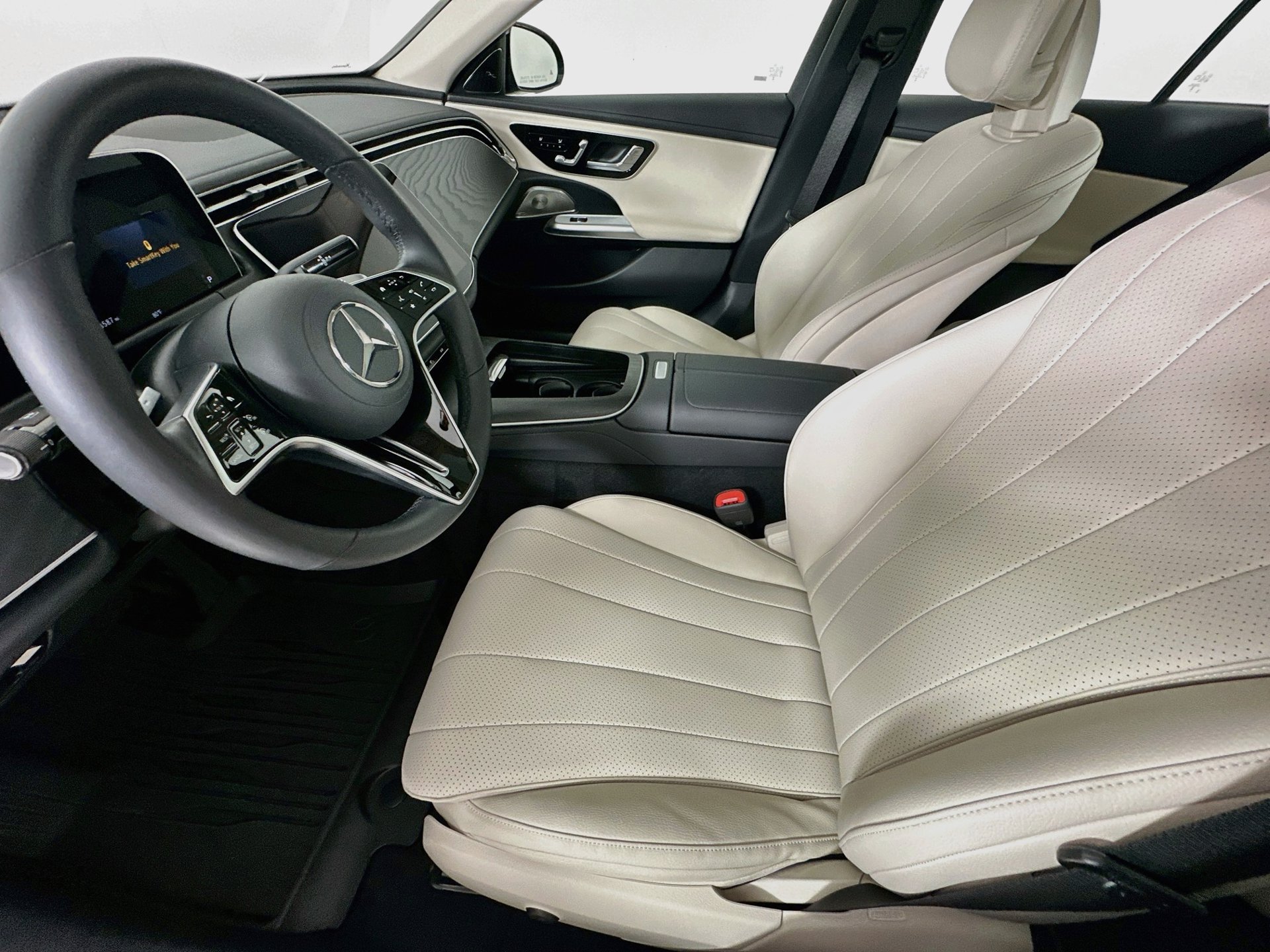 Used 2026 Mercedes-Benz E 350 Sedan image 23