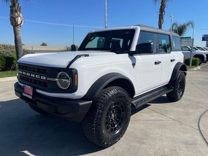 New 2026 Ford Bronco 4-Door w/ Sasquatch Package