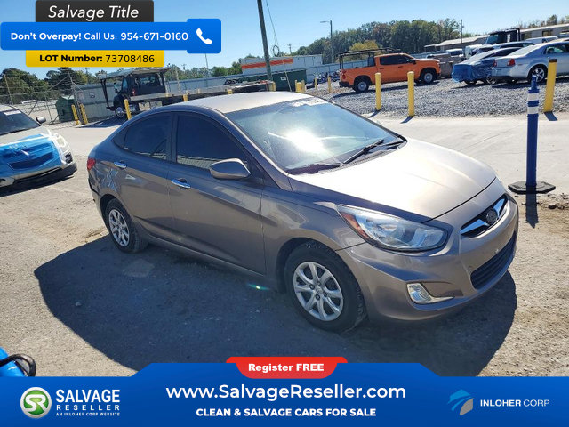 Used 2012 Hyundai Accent GLS FWD image 5