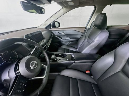 Used 2023 Nissan Rogue SL w/ SL Premium Package FWD image 13