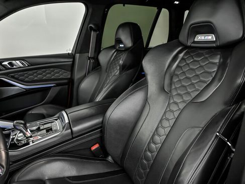 Used 2020 BMW X5 M Competition image 22