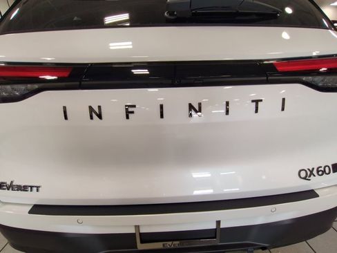 New 2026 INFINITI QX60 Autograph w/ Dark Cargo Package image 31
