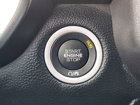 Used 2021 RAM 1500 Big Horn image 20