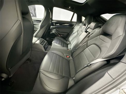 Used 2026 Porsche Panamera 4 AWD/4WD image 25