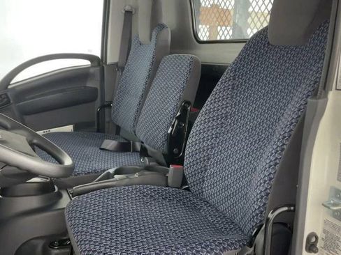 New 2025 Chevrolet Low Cab Forward image 15