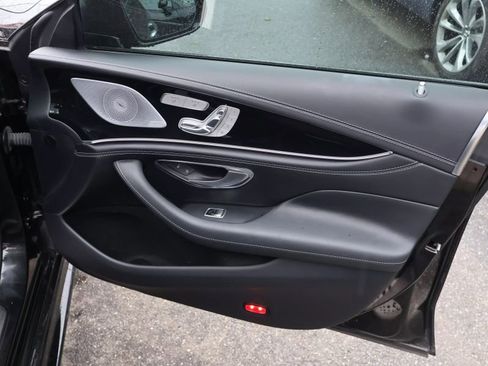 Used 2019 Mercedes-Benz AMG GT 63 S w/ Driver Assistance Package image 30