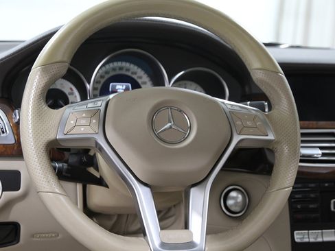 Used 2014 Mercedes-Benz CLS 550 4MATIC image 7