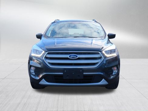 Used 2019 Ford Escape SEL image 2