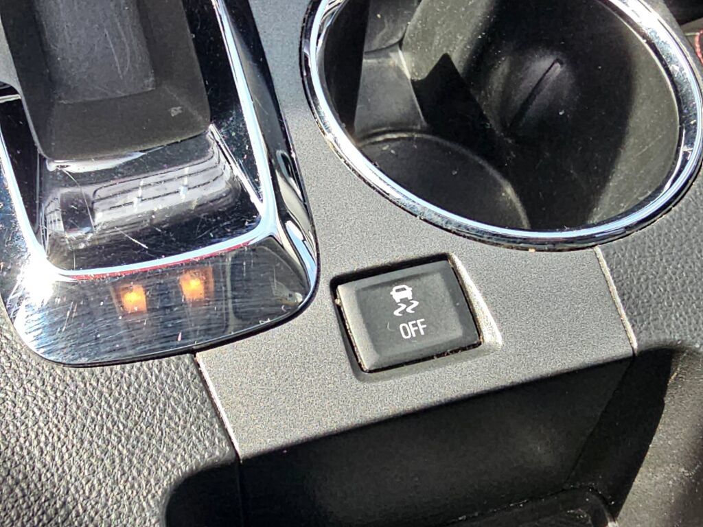 Used 2014 GMC Terrain SLT w/ Safety Package AWD/4WD image 36