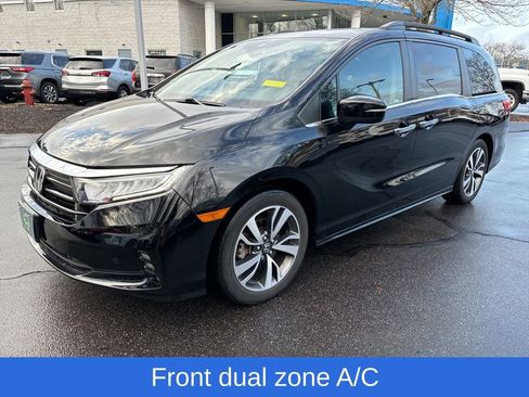 Used 2021 Honda Odyssey Touring image 3