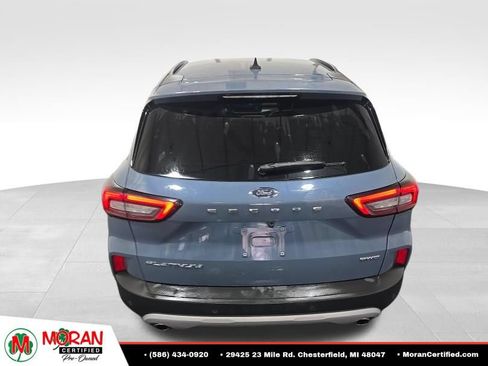 Used 2025 Ford Escape Platinum AWD/4WD image 10
