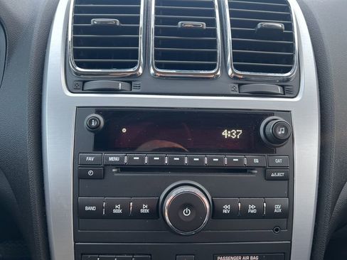 Used 2012 GMC Acadia SLT image 19