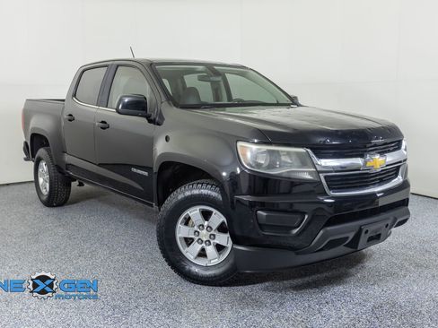 Used 2020 Chevrolet Colorado W/T w/ WT Convenience Package RWD image 1