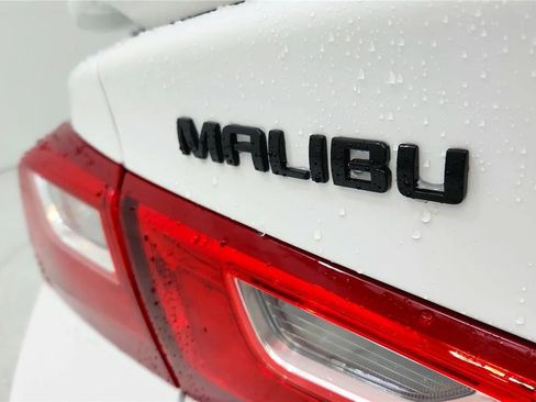 Used 2024 Chevrolet Malibu RS image 17