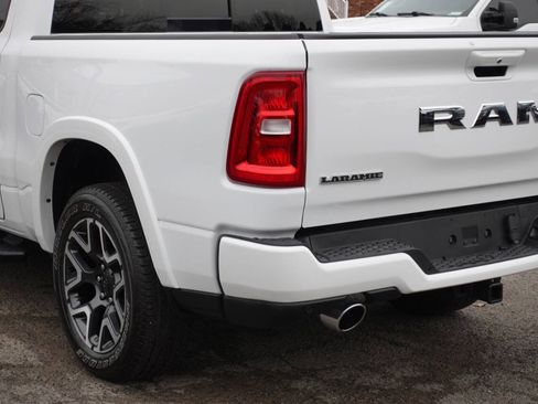 Used 2025 RAM 1500 Laramie w/ Sport Appearance Package AWD/4WD image 12