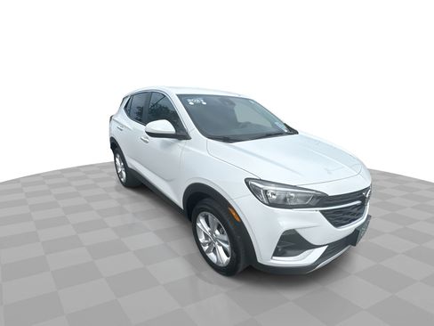 Certified 2023 Buick Encore GX Preferred w/ Cold Weather Comfort Package FWD image 2
