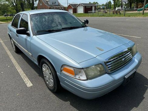Used 2011 Ford Crown Victoria Police Interceptor image 1