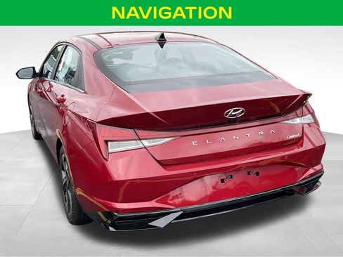 Used 2023 Hyundai Elantra Limited w/ Cargo Package FWD image 6