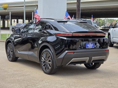 New 2026 Toyota C-HR AWD/4WD image 7