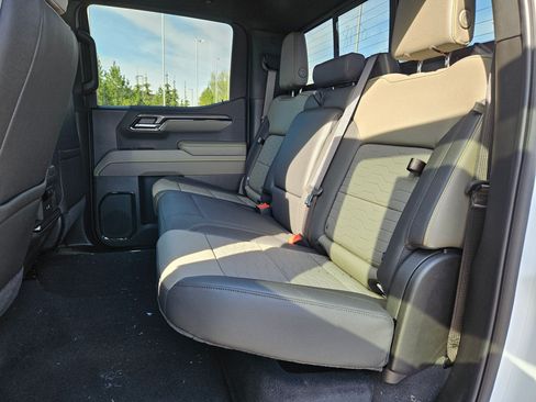 New 2026 Chevrolet Silverado 1500 ZR2 w/ LPO, Dark Essentials Package AWD/4WD image 15