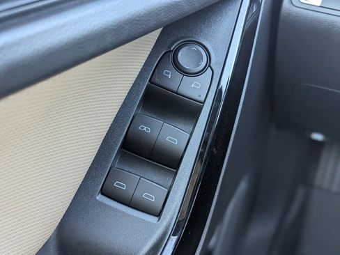 New 2026 Chevrolet Equinox ACTIV w/ Convenience Package III image 20