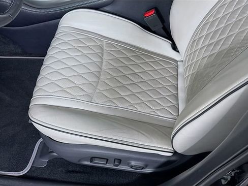 Used 2019 INFINITI QX60 Luxe w/ Limited Package image 22