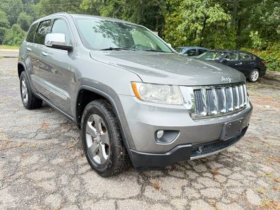Used 2013 Jeep Grand Cherokee Limited w/ Trailer Tow Group IV
