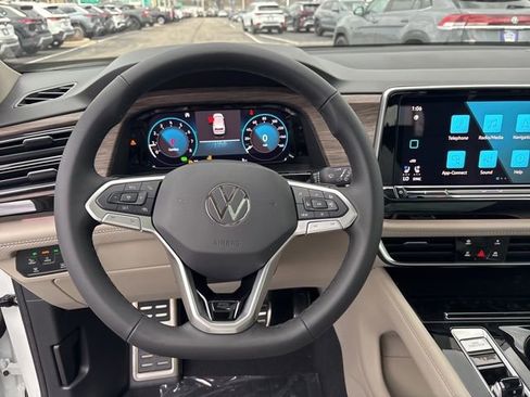 New 2026 Volkswagen Atlas SEL Premium R-Line AWD/4WD image 14