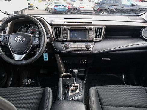 Used 2014 Toyota RAV4 XLE image 14