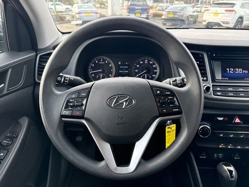 Used 2017 Hyundai Tucson SE image 19