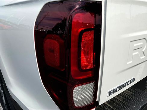 New 2026 Honda Ridgeline RTL image 15