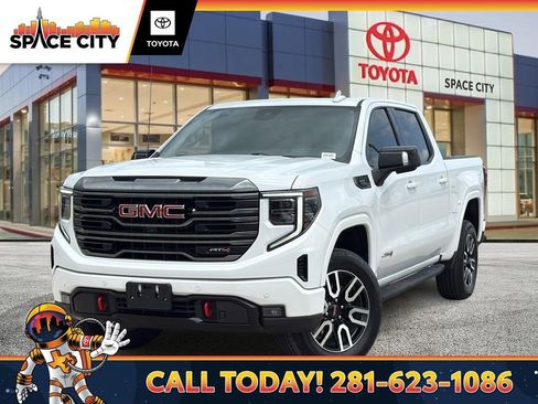 Used 2024 GMC Sierra 1500 AT4 w/ Technology Package AWD/4WD image 1