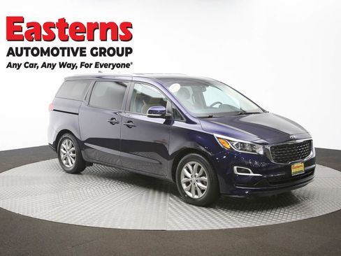 Used 2021 Kia Sedona EX image 50