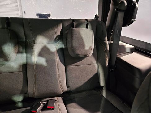 Used 2025 Jeep Wrangler Sport image 14